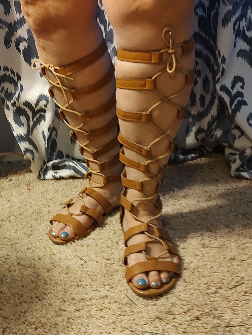 TOP Moda Knee-High Gladiator Sandals in Tan